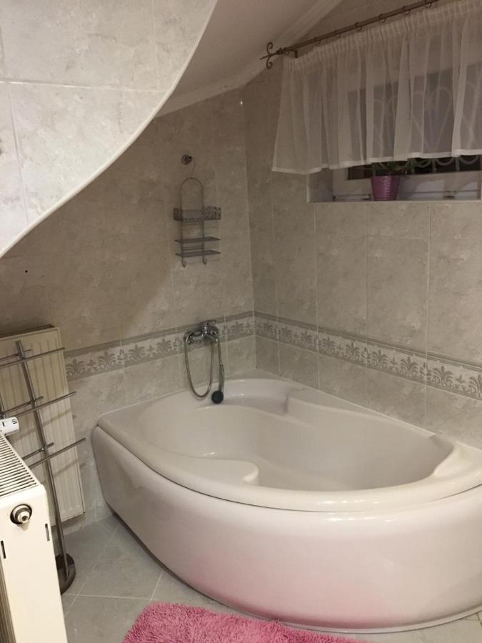 Tocc Apartman Gyál Exterior photo