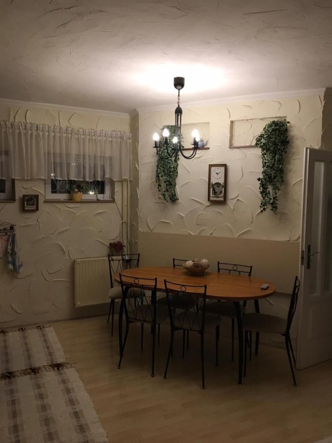 Tocc Apartman Gyál Exterior photo