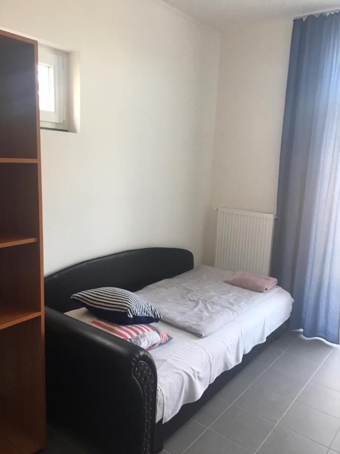 Tocc Apartman Gyál Exterior photo