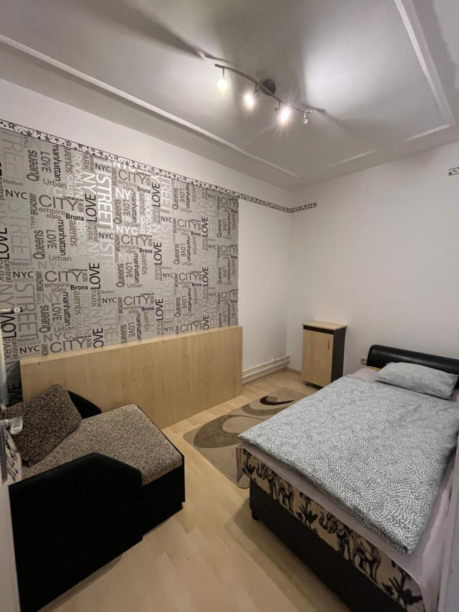 Tocc Apartman Gyál Exterior photo